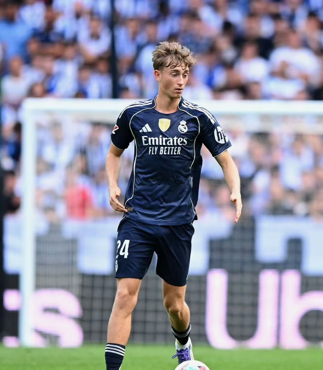 欧冠倒计时，皇家马德里赛前调整名单，细节引发关注，更衣室稳定，训练强度明显提升的简单介绍